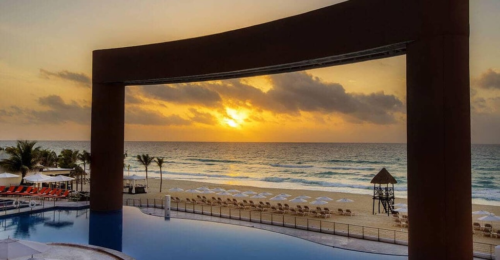 Beach Palace Cancun